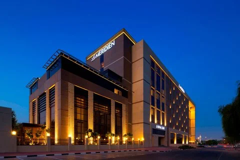 Le Méridien Dubai: Luxury Meets Convenience